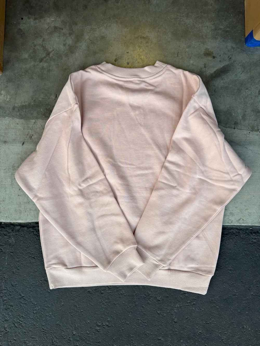 ALO Yoga Crewneck Sweatshirt - Blush Pink